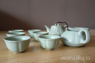 全新汝窑茶具未使用，百元急售 “养”出温润时光正好出发